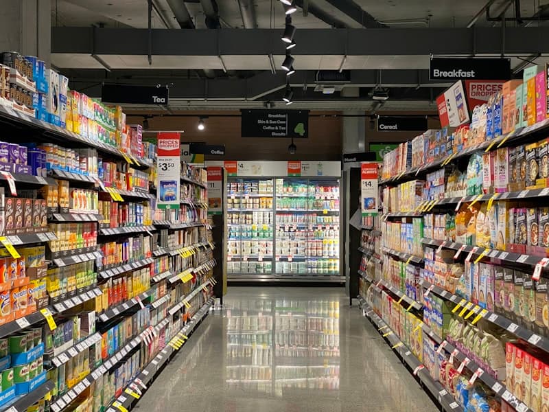 Sales representative in a grocery retail store